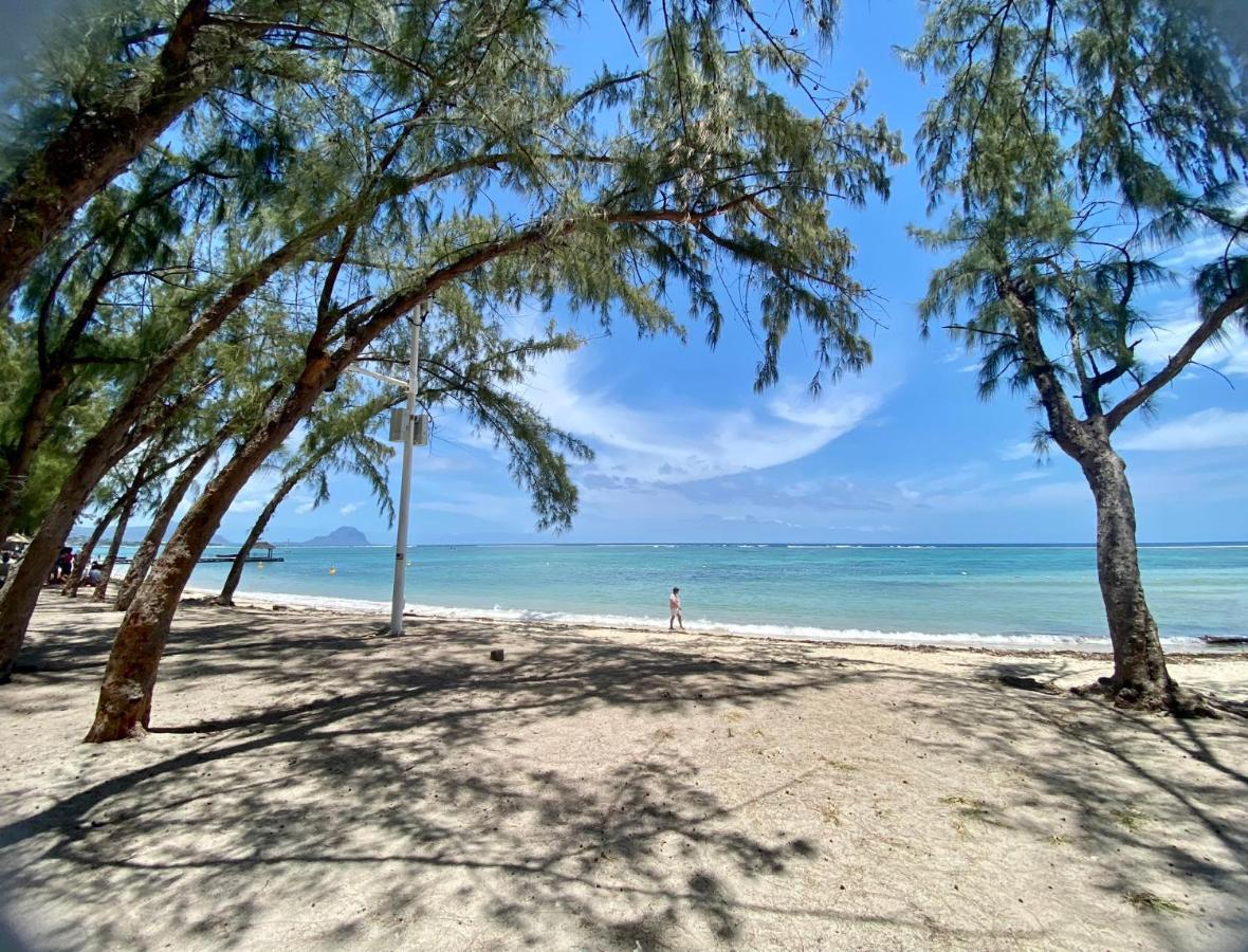 Sandstone Apartment A Walk To The Beach Flic en Flac Luaran gambar